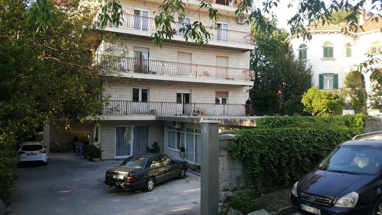 Apartment Antonija I Mateo, Apartment In The Center Of Split Rooms Exterior foto