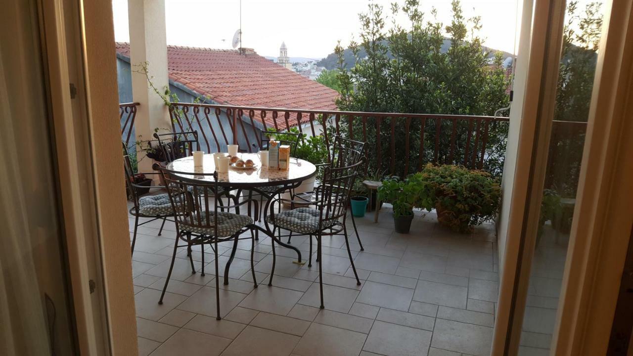 Apartment Antonija I Mateo, Apartment In The Center Of Split Rooms Exterior foto